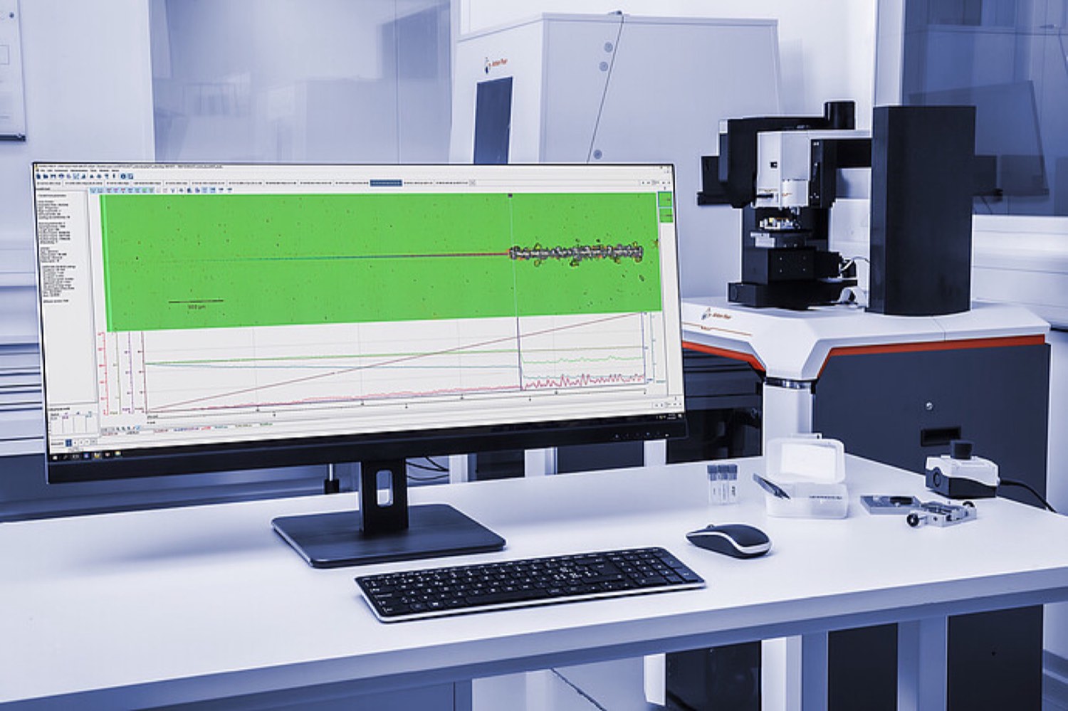 Analysis workstation with spectral data